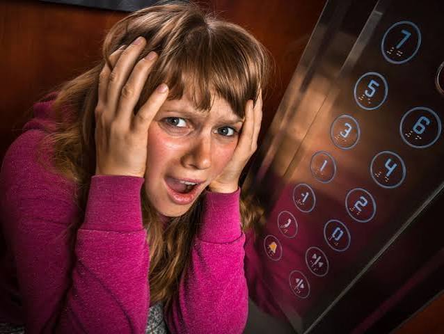 Impacto da fobia e da ansiedade em situações profissionais e no ambiente de trabalho